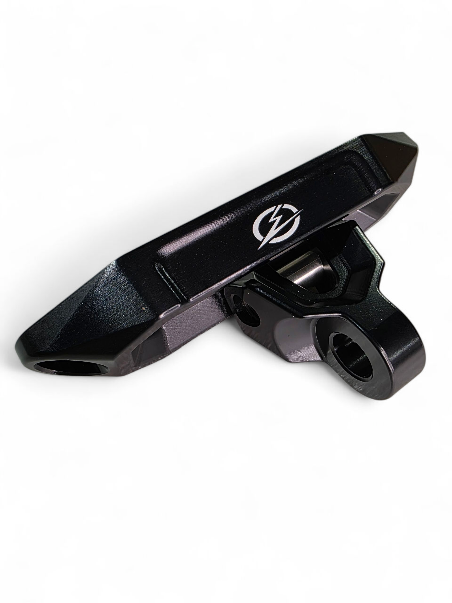 https://cdn.shopify.com/s/files/1/0749/1980/5228/files/UTV_Winch_Fairlead_and_Hook_BK2.png?v=1753489001