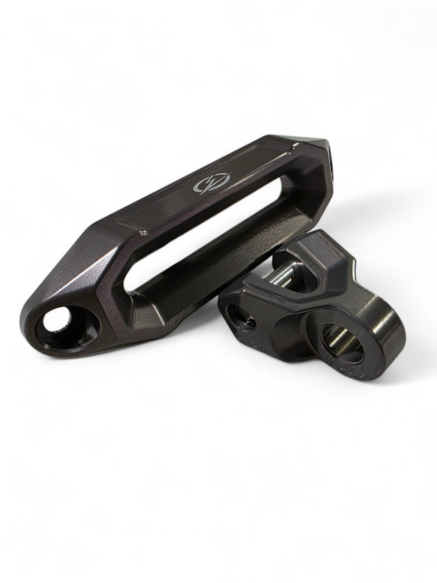 https://cdn.shopify.com/s/files/1/0749/1980/5228/files/Winch_Fairlead_and_Hook_GM10.png?v=1753488390