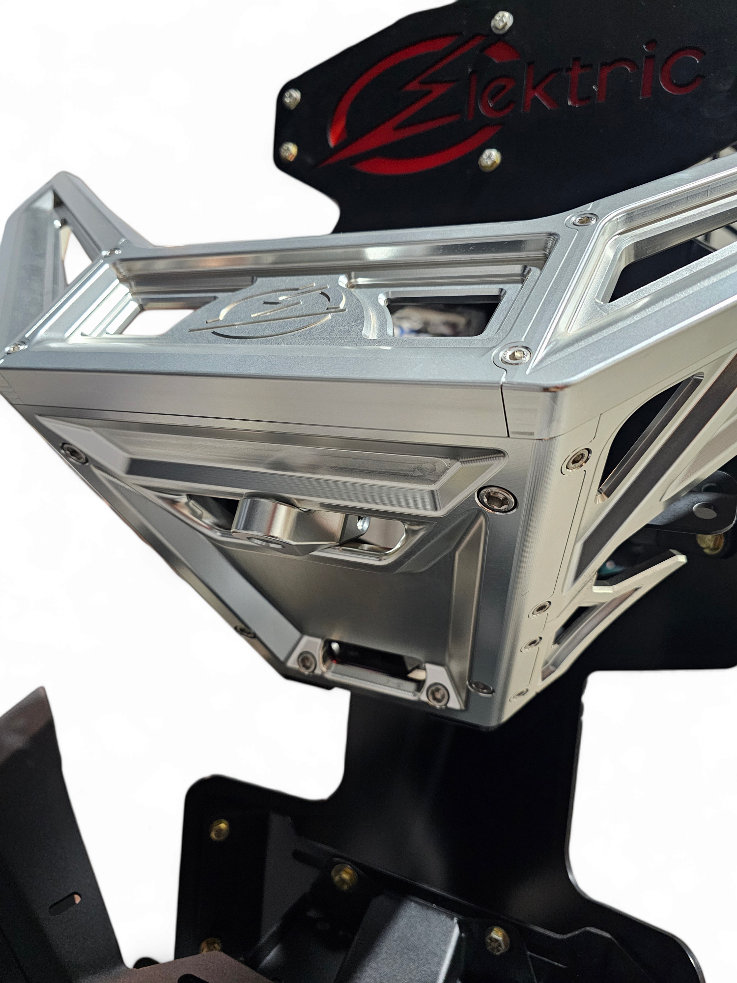 https://cdn.shopify.com/s/files/1/0749/1980/5228/files/WinchhookforbilletbumperMachined8.png?v=1720811232