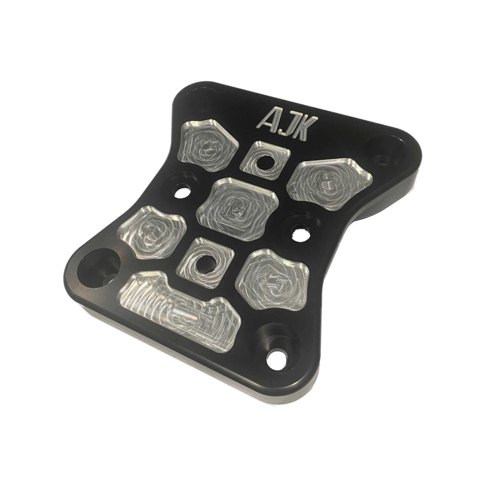 https://cdn.shopify.com/s/files/1/0682/5603/9143/products/X3-Billet-Radius-rod-plate3.png?v=1710121342