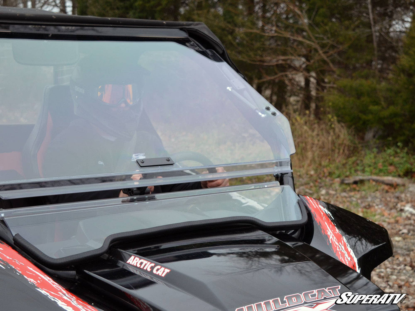 https://media.superatv.com/media/catalog/product/a/r/arctic-cat-wildcat-scratch-resistant-flip-windshield-04.jpg