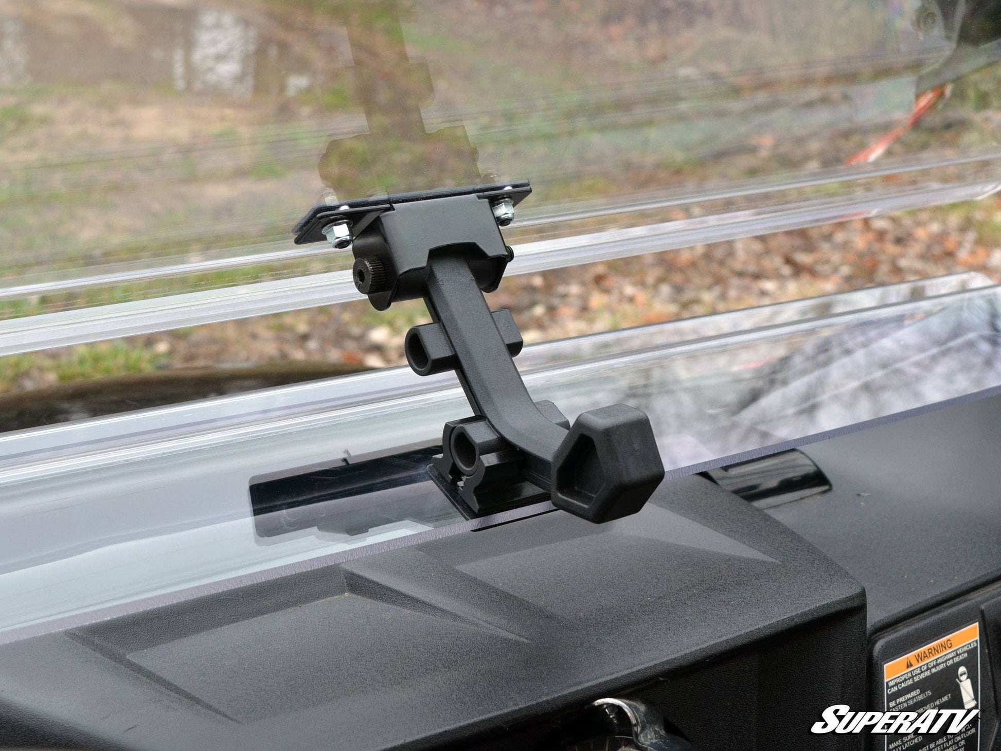 https://media.superatv.com/media/catalog/product/a/r/arctic-cat-wildcat-scratch-resistant-flip-windshield-06.jpg