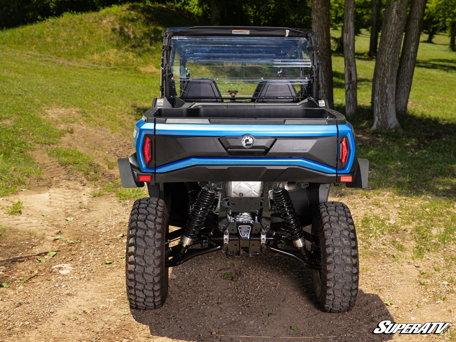 https://media.superatv.com/media/catalog/product/c/a/cam-am-commander_max_fender_flares_6.jpg?optimize=high&fit=bounds&height=&width=3840&quality=85&auto=webp&format=pjpg