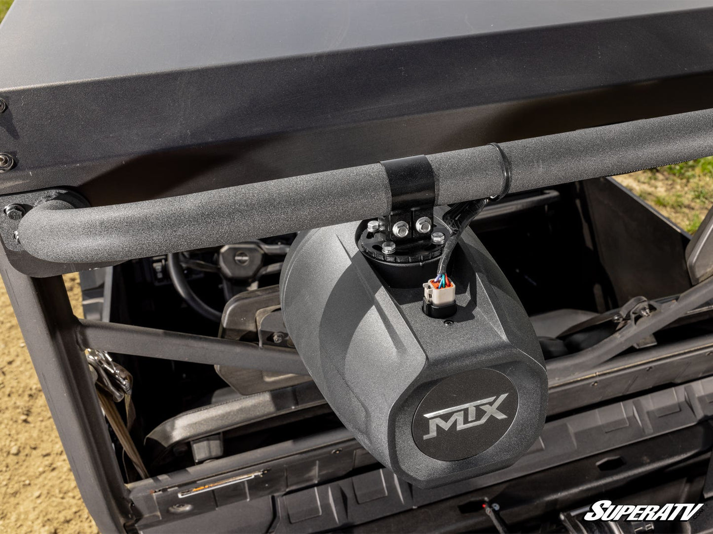https://media.superatv.com/media/catalog/product/c/a/cam-am-defender-speaker-mount-bar_04.jpg