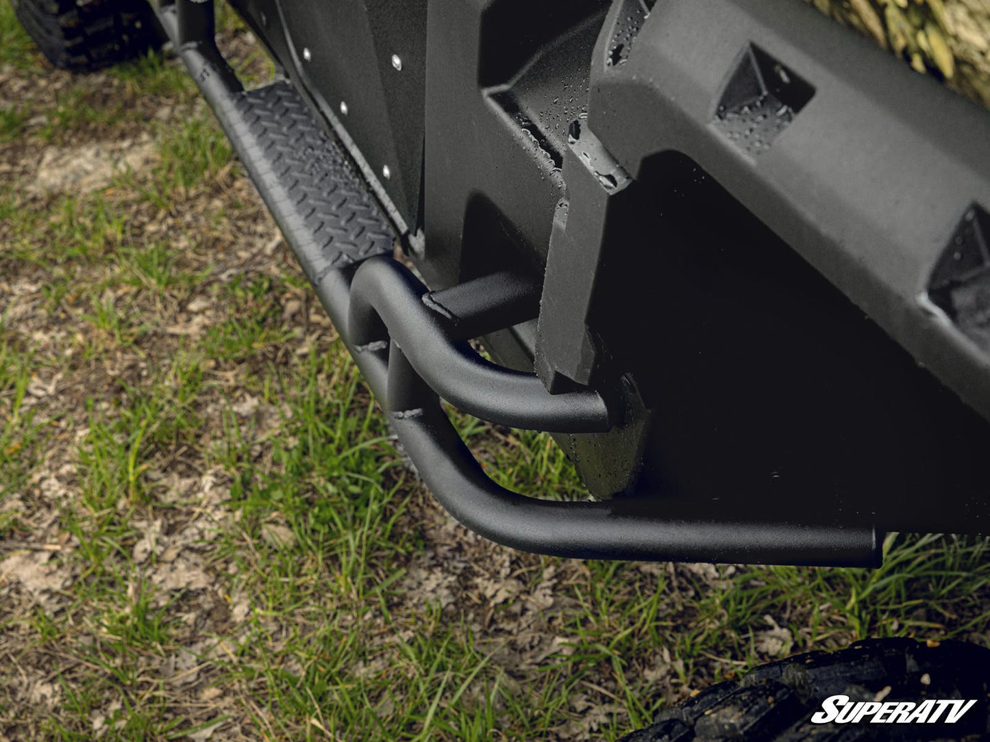 https://media.superatv.com/media/catalog/product/c/a/cam-am_defender_max_nerf_bars_5.jpg