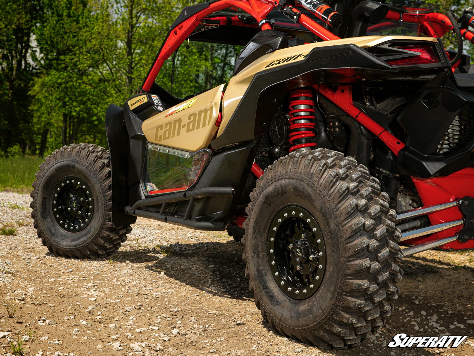 https://media.superatv.com/media/catalog/product/c/a/cam-am_x3_fender_flares_7.jpg