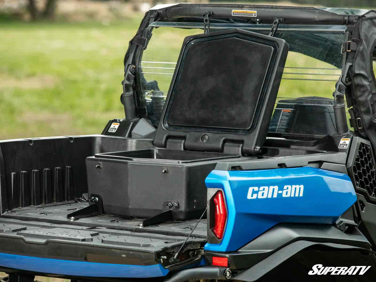 https://media.superatv.com/media/catalog/product/c/a/can-am-commander-rear-cargo-box_3.jpg