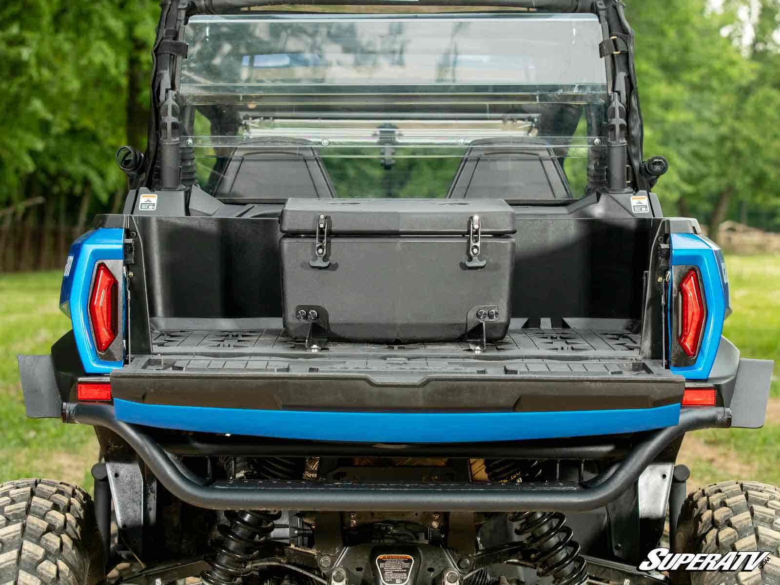 https://media.superatv.com/media/catalog/product/c/a/can-am-commander-rear-cargo-box_7.jpg