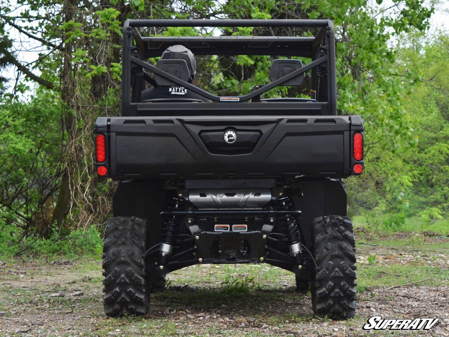 https://media.superatv.com/media/catalog/product/c/a/can-am-defender-3-lift-kit-05.jpg