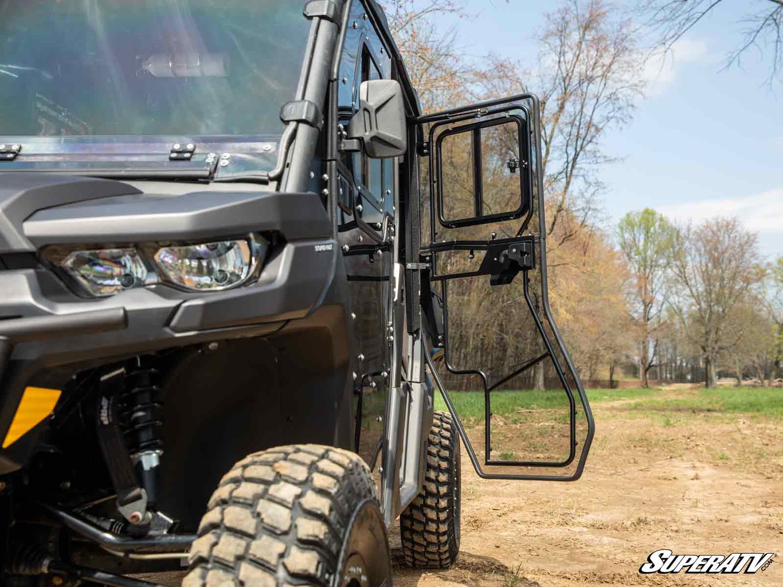 https://media.superatv.com/media/catalog/product/c/a/can-am-defender-4-full-doors_9.jpg?optimize=high&fit=bounds&height=&width=3840&quality=85&auto=webp&format=pjpg