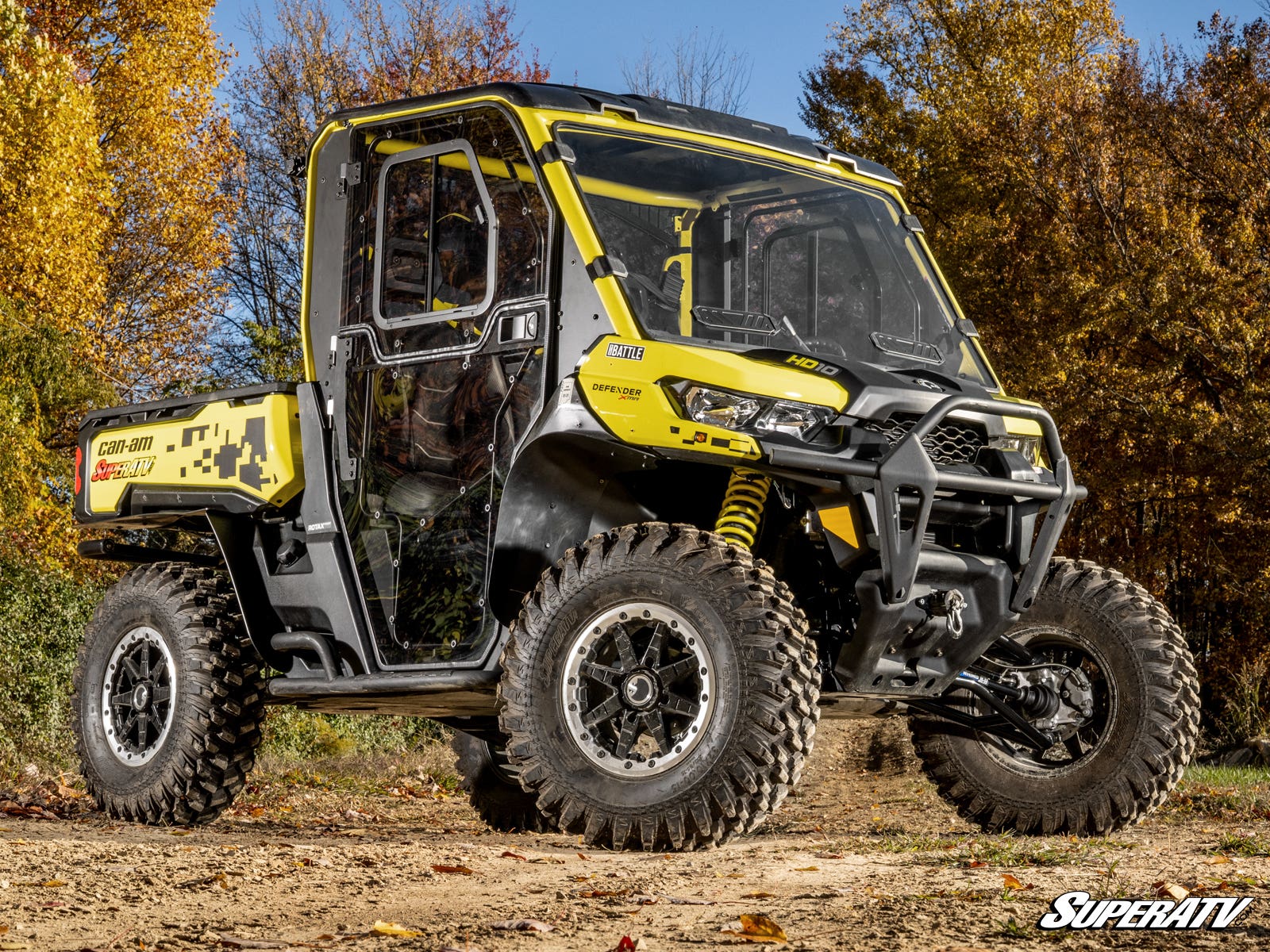 https://media.superatv.com/media/catalog/product/c/a/can-am-defender-flat-fender-flare_03.jpg