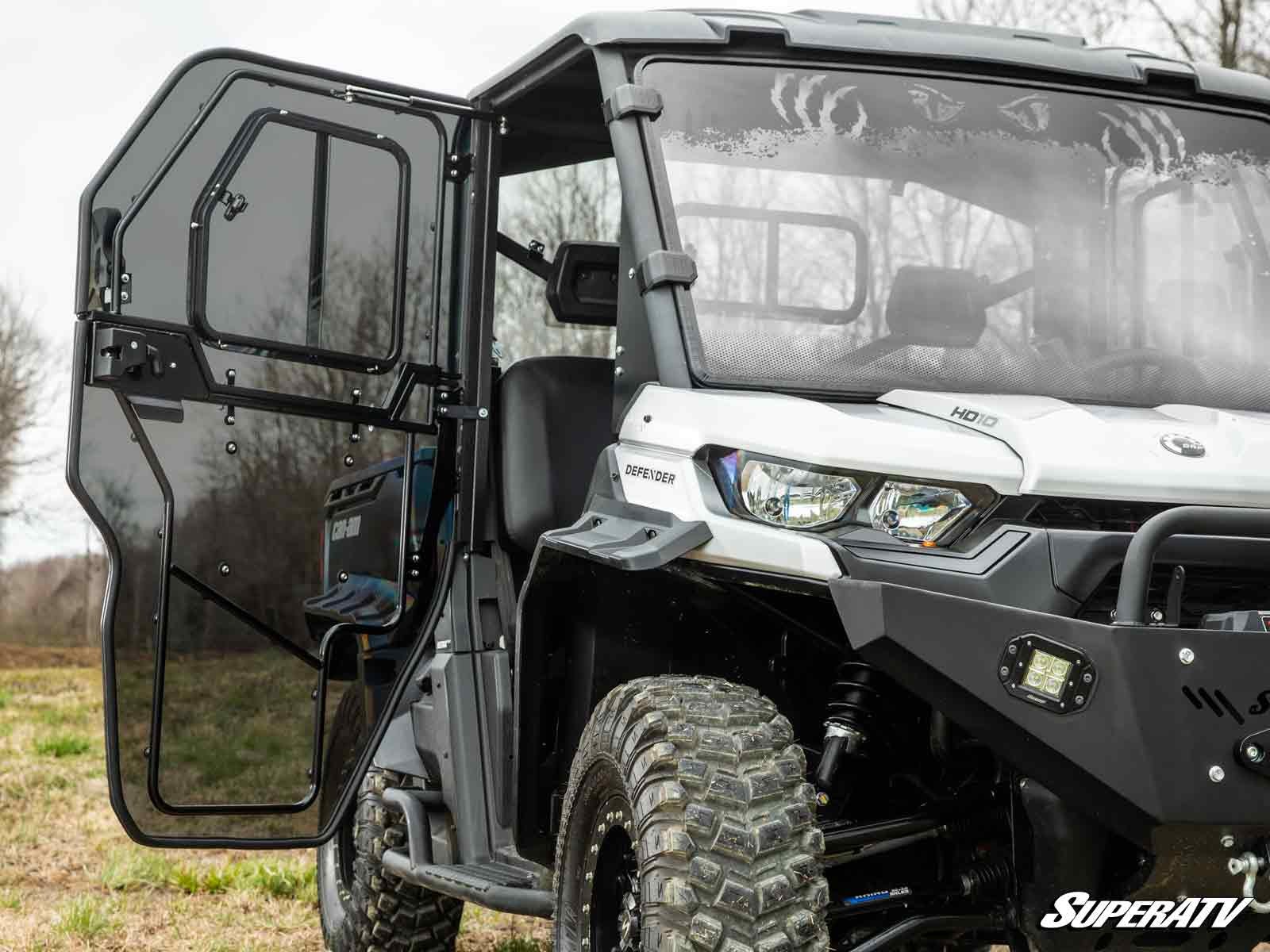 https://media.superatv.com/media/catalog/product/c/a/can-am-defender-full-doors_3_1.jpg?optimize=high&fit=bounds&height=&width=3840&quality=85&auto=webp&format=pjpg