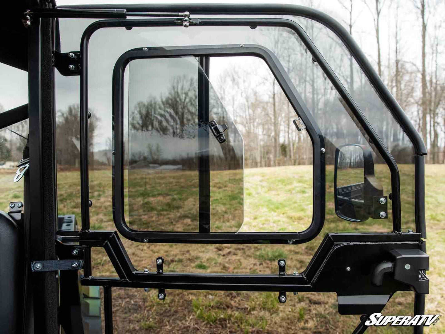 https://media.superatv.com/media/catalog/product/c/a/can-am-defender-full-doors_8_1_1_1_1.jpg?optimize=high&fit=bounds&height=&width=3840&quality=85&auto=webp&format=pjpg