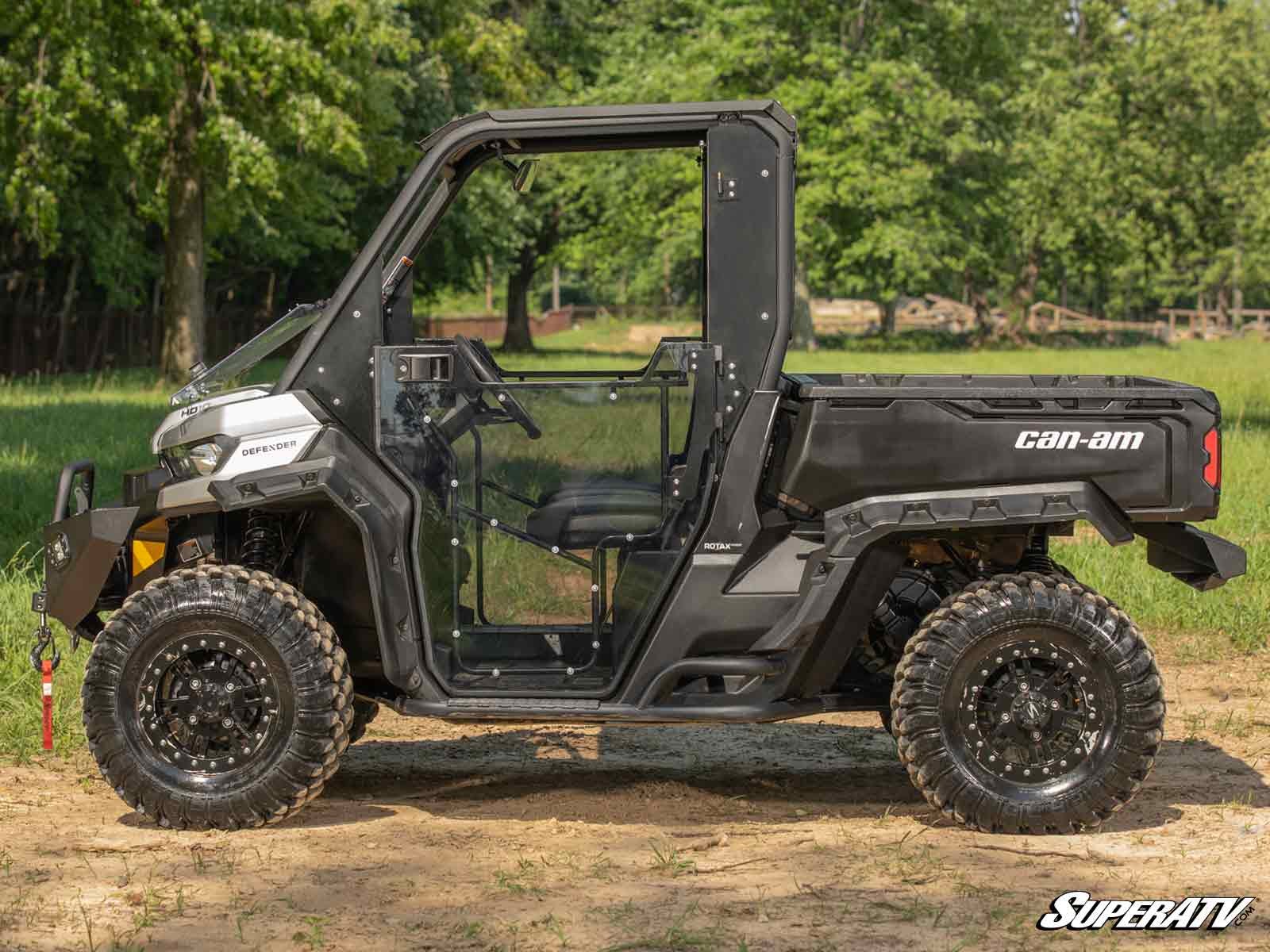 https://media.superatv.com/media/catalog/product/c/a/can-am-defender-full-doors_9_1_1_1_1_1.jpg?optimize=high&fit=bounds&height=&width=3840&quality=85&auto=webp&format=pjpg