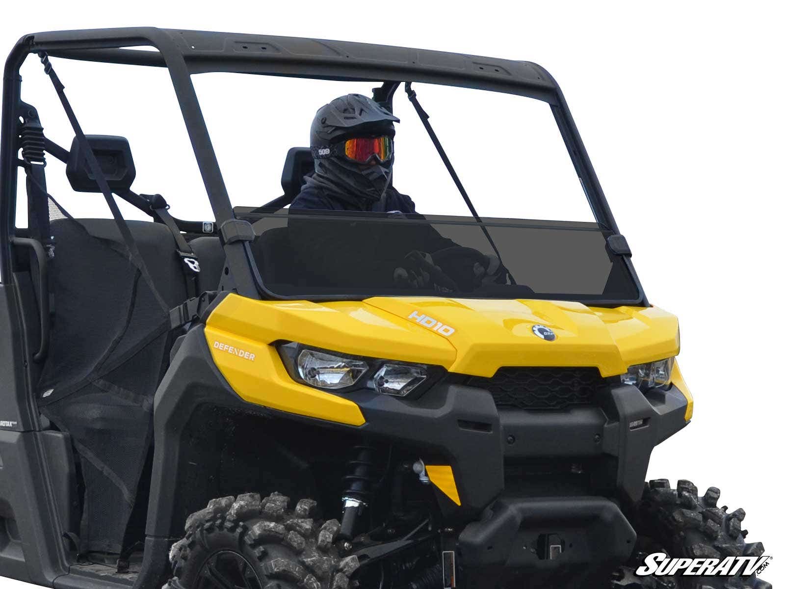 https://media.superatv.com/media/catalog/product/c/a/can-am-defender-half-windshield-01_2.jpg