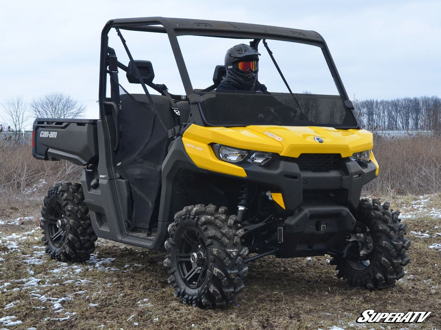 https://media.superatv.com/media/catalog/product/c/a/can-am-defender-half-windshield-04_1.jpg
