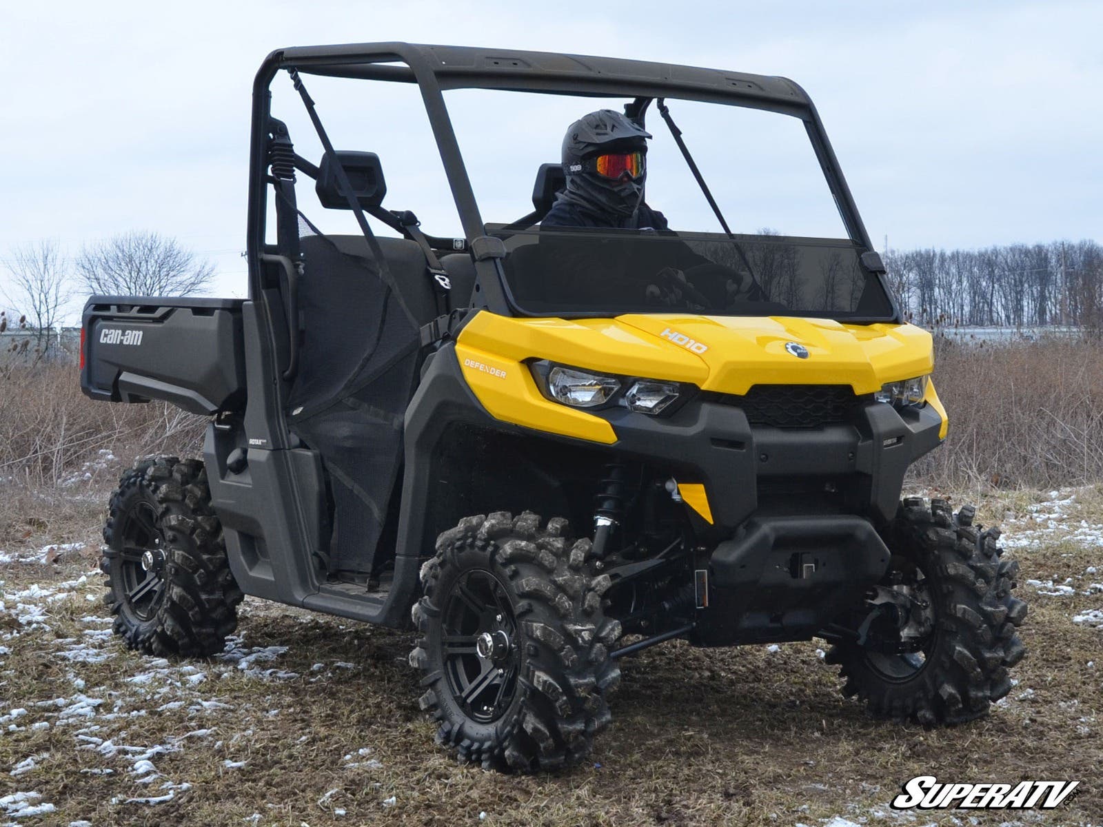 https://media.superatv.com/media/catalog/product/c/a/can-am-defender-half-windshield-04_1.jpg