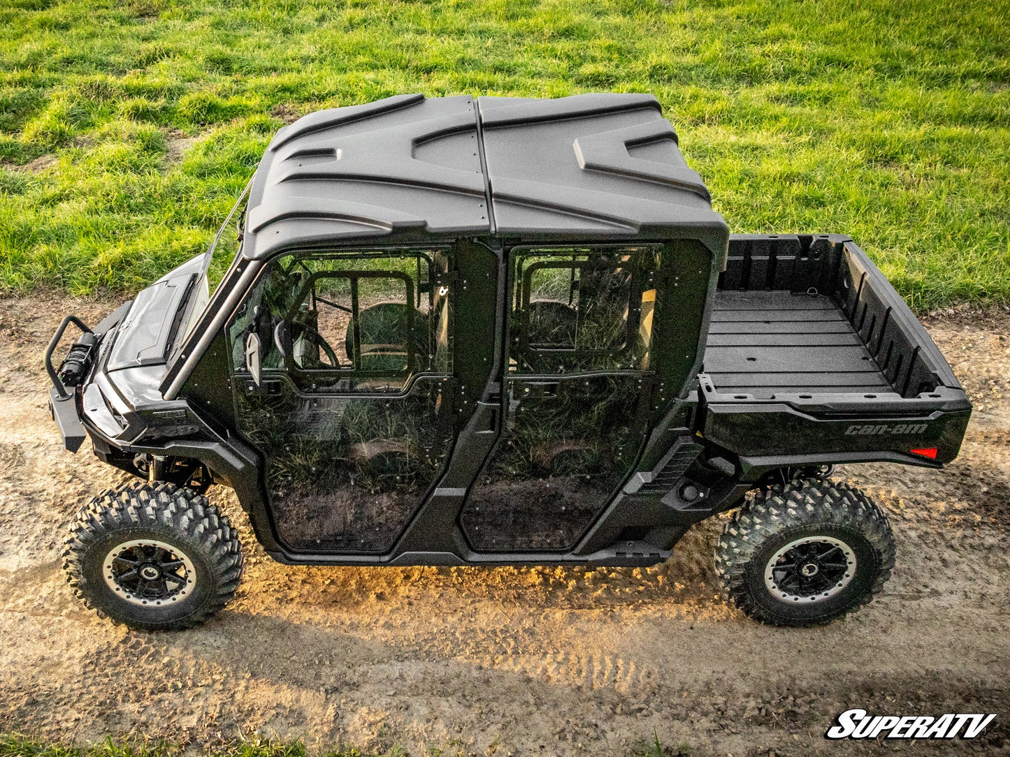 https://media.superatv.com/media/catalog/product/c/a/can-am-defender-hd11-max-roof-05.jpg?optimize=high&fit=bounds&height=&width=3840&quality=85&auto=webp&format=pjpg