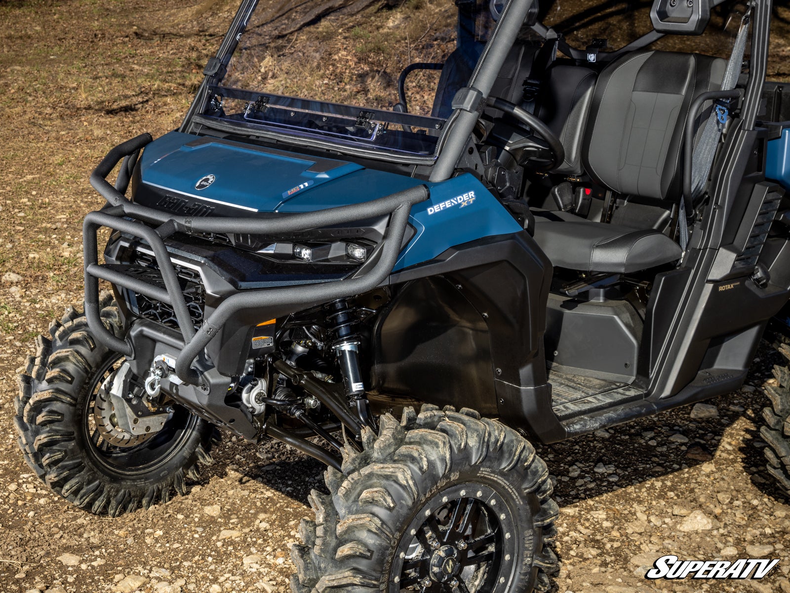 https://media.superatv.com/media/catalog/product/c/a/can-am-defender-hd11-tubed-front-bumper-guard_05.jpg?optimize=high&fit=bounds&height=&width=3840&quality=85&auto=webp&format=pjpg