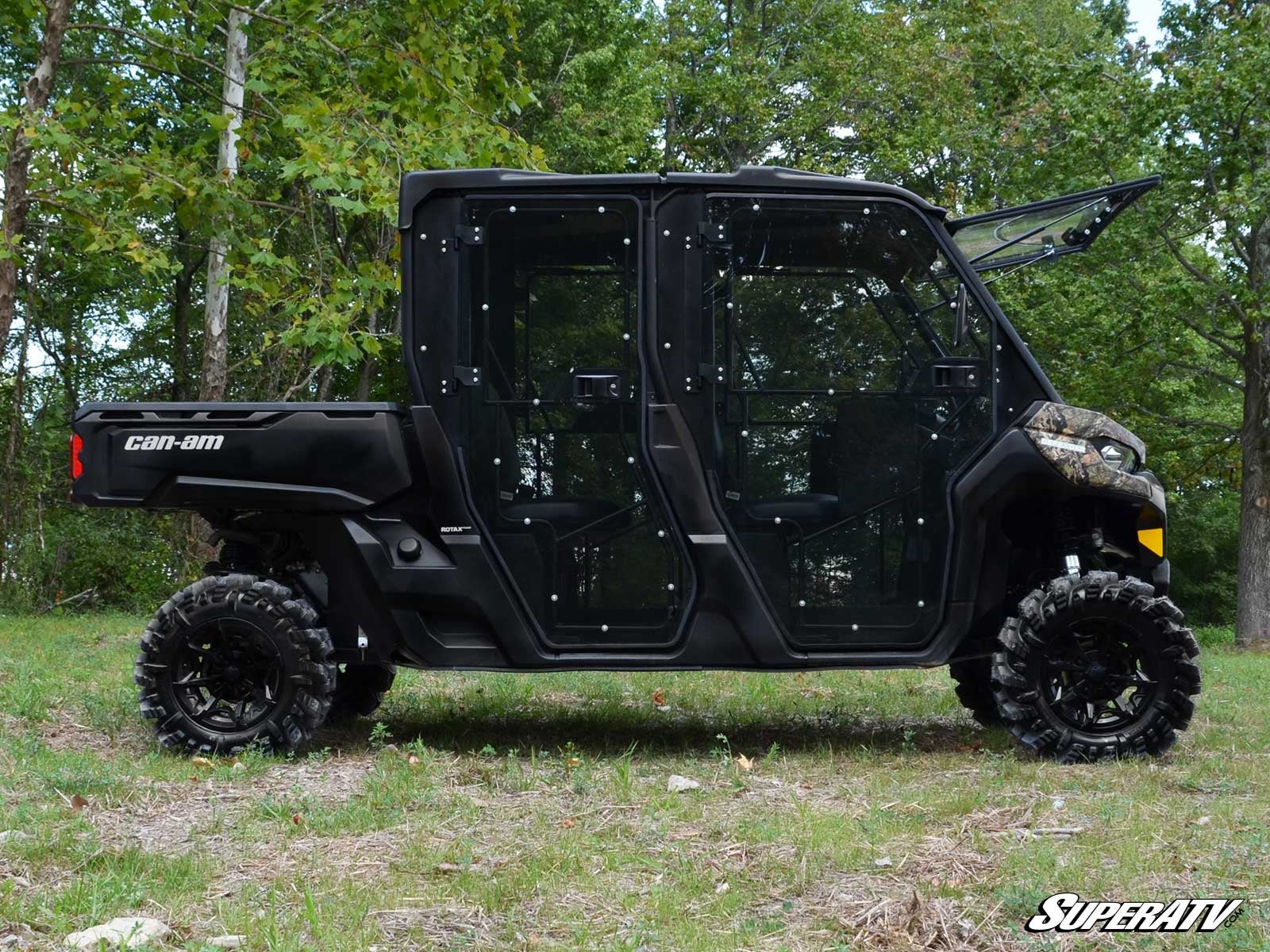 https://media.superatv.com/media/catalog/product/c/a/can-am-defender-max-roof-05_2_1.jpg?optimize=high&fit=bounds&height=&width=3840&quality=85&auto=webp&format=pjpg