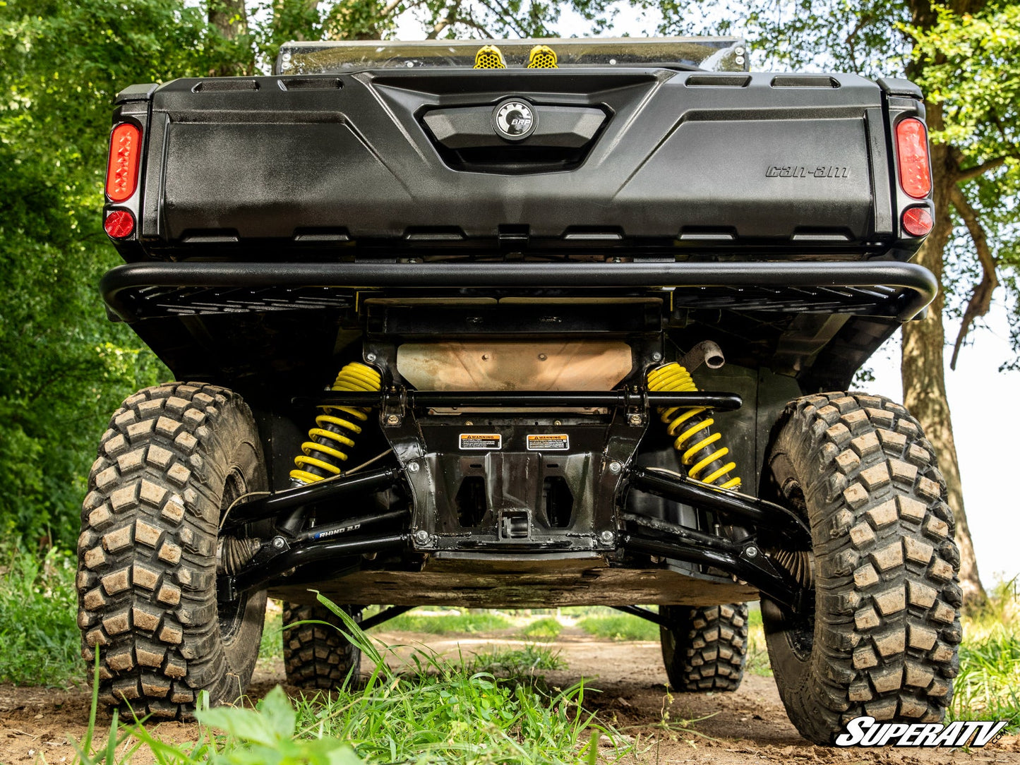 https://media.superatv.com/media/catalog/product/c/a/can-am-defender-rear-tube-bumber_03.jpg?optimize=high&fit=bounds&height=&width=3840&quality=85&auto=webp&format=pjpg