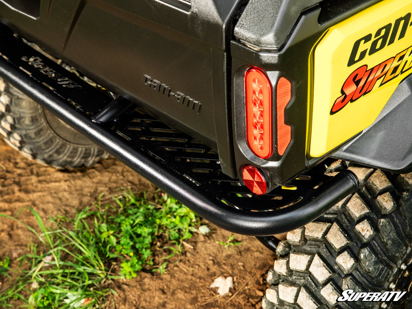 https://media.superatv.com/media/catalog/product/c/a/can-am-defender-rear-tube-bumber_07.jpg?optimize=high&fit=bounds&height=&width=3840&quality=85&auto=webp&format=pjpg