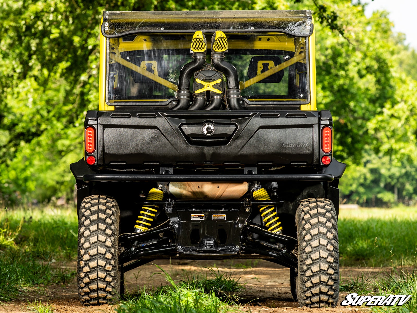 https://media.superatv.com/media/catalog/product/c/a/can-am-defender-rear-tube-bumber_08.jpg?optimize=high&fit=bounds&height=&width=3840&quality=85&auto=webp&format=pjpg