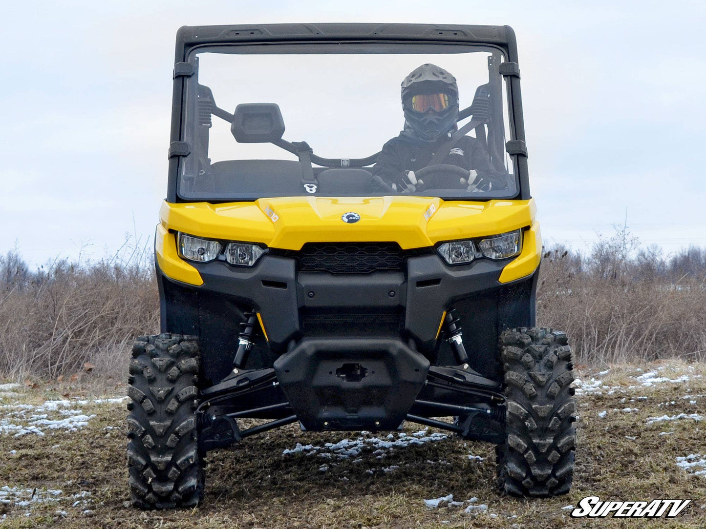 https://media.superatv.com/media/catalog/product/c/a/can-am-defender-scratch-resistant-full-windshield-02.jpg