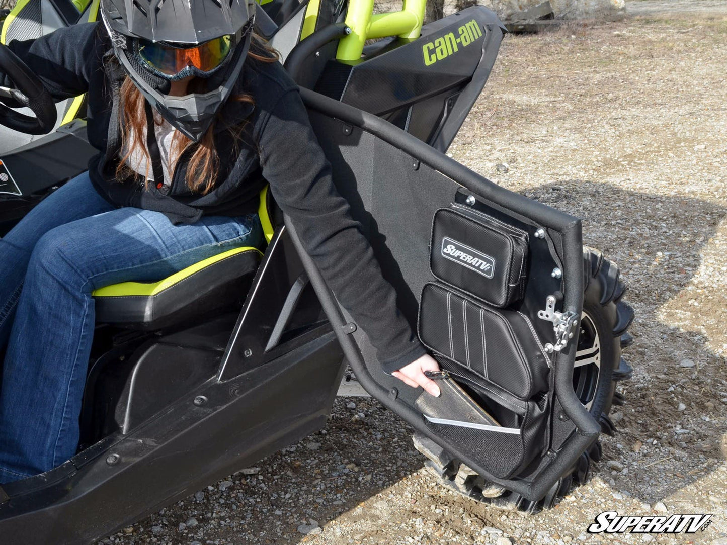 https://media.superatv.com/media/catalog/product/c/a/can-am-maverick-commander-door-bag-vby-2_3.jpg?optimize=high&fit=bounds&height=&width=