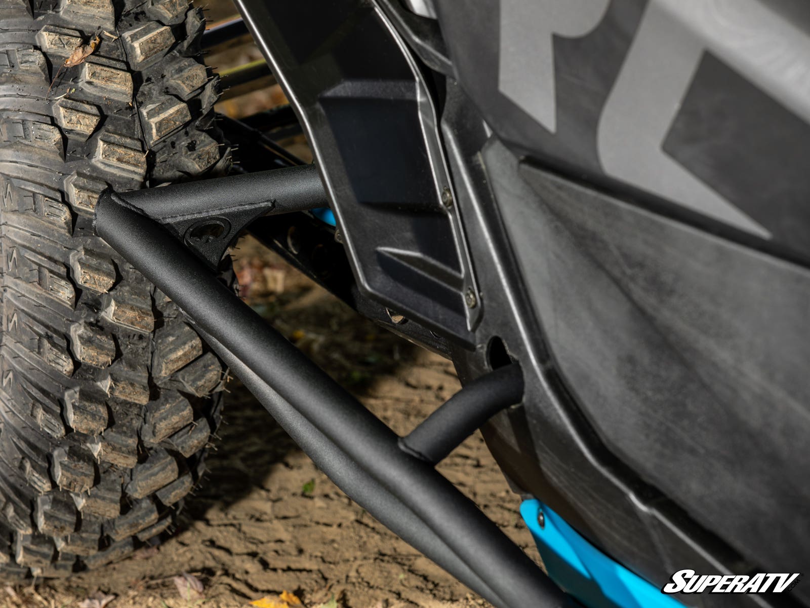 https://media.superatv.com/media/catalog/product/c/a/can-am-maverick-x3-nerf-bar-tree-kickers_06_1.jpg