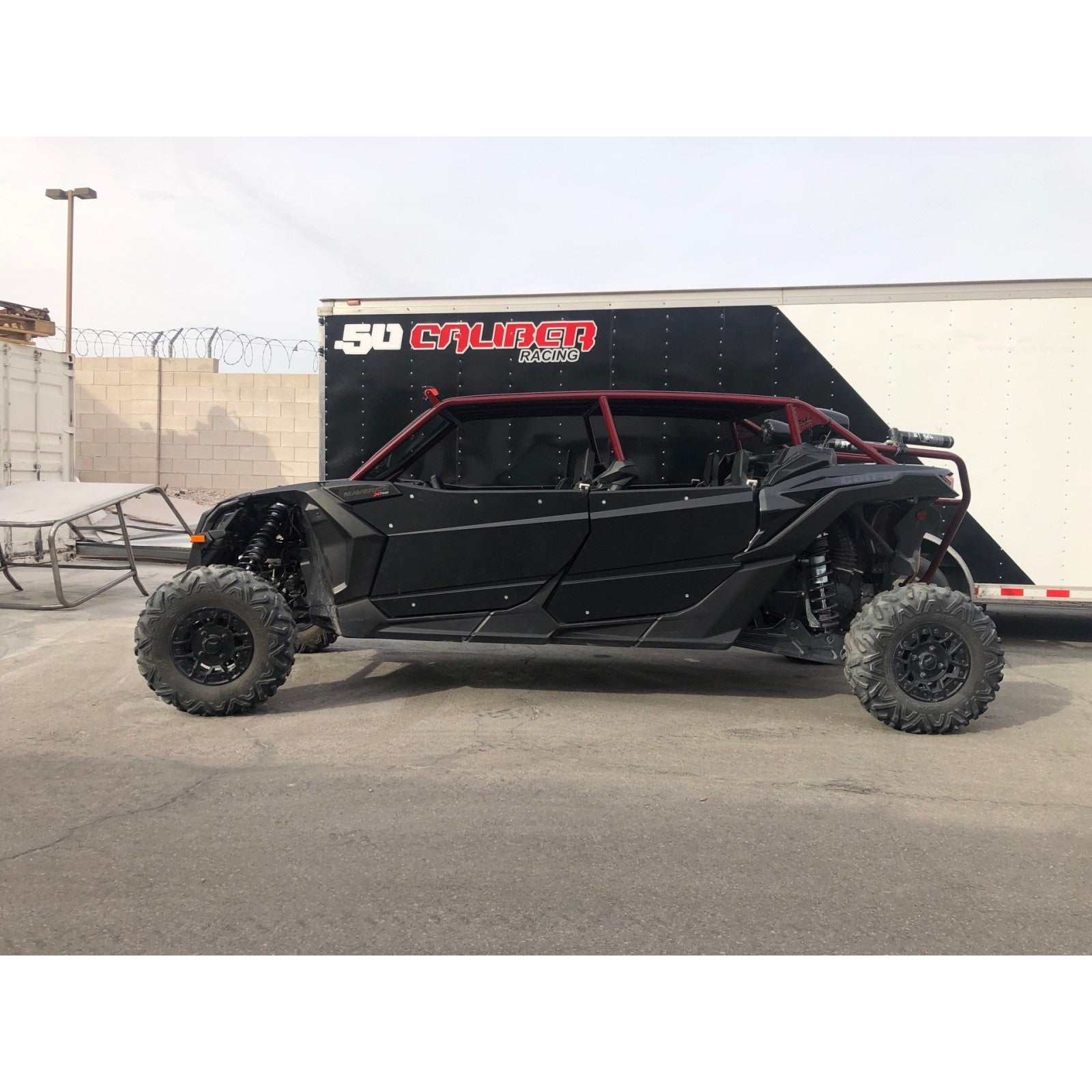 https://50caliberracing.com/9214-extra_large_default/can-am-x3-4-seater-desert-edition-radius-cage-.jpg