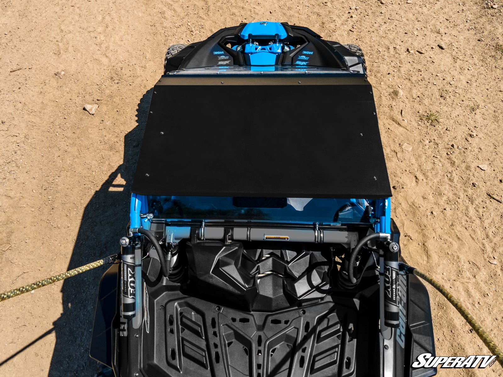 https://media.superatv.com/media/catalog/product/c/a/can-am-x3-aluminum-roof-2-door_03.jpg
