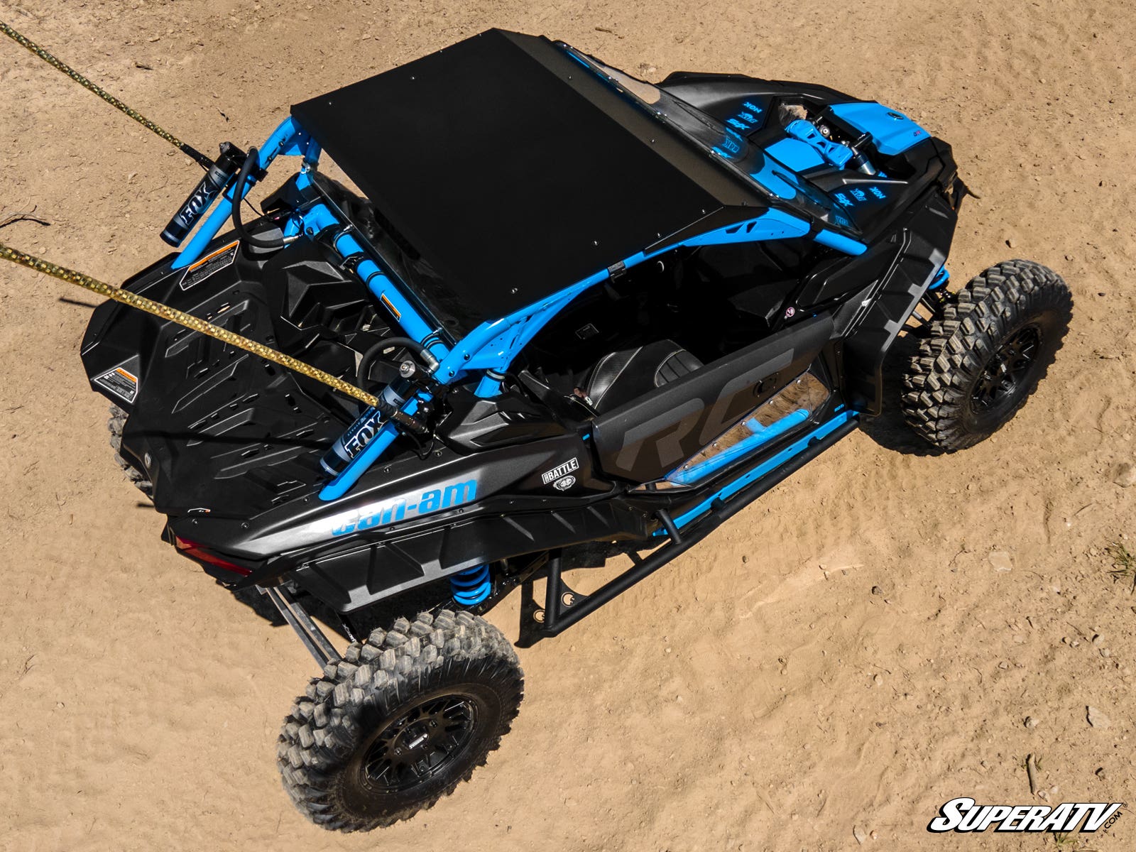 https://media.superatv.com/media/catalog/product/c/a/can-am-x3-aluminum-roof-2-door_04.jpg