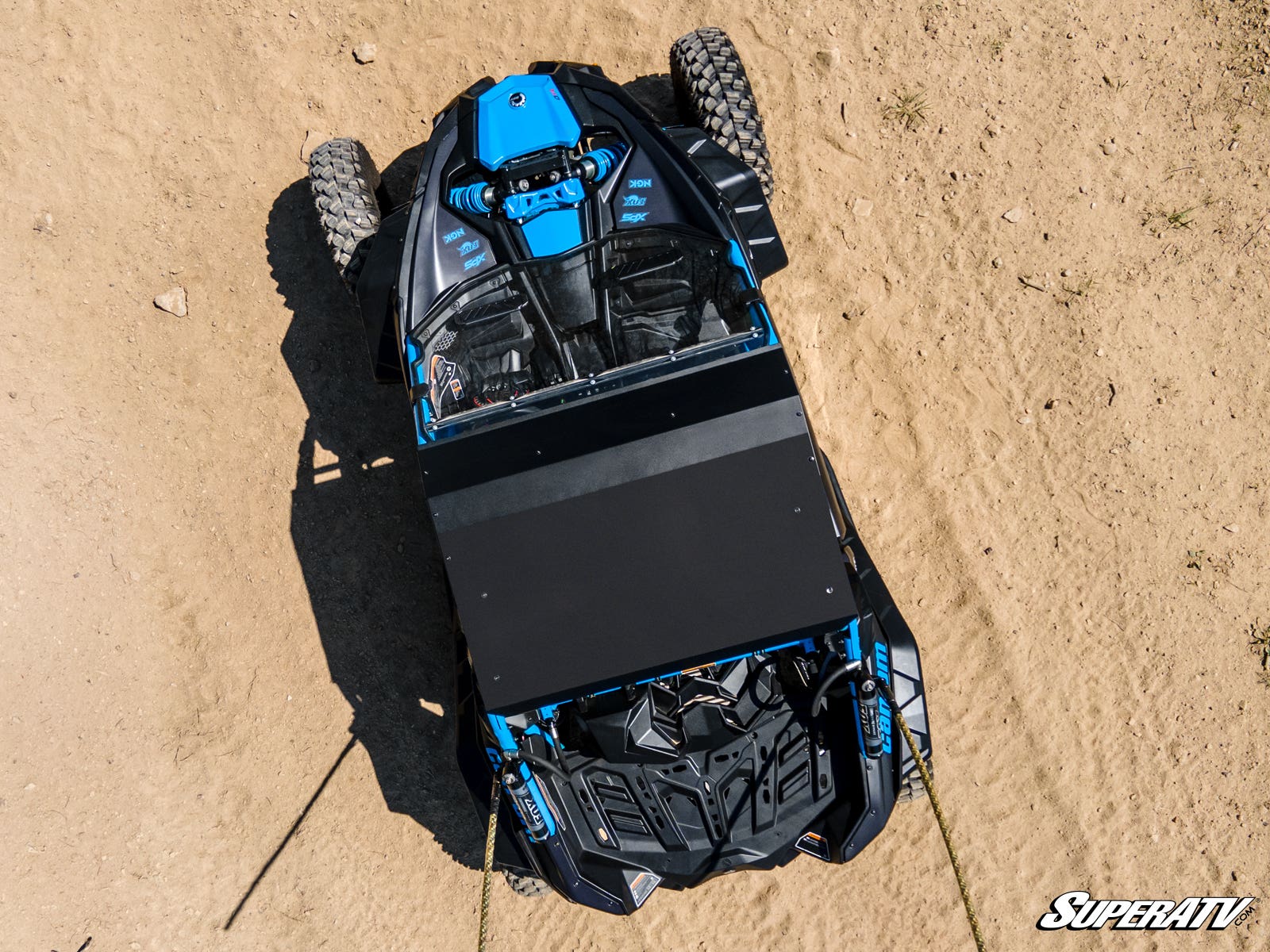 https://media.superatv.com/media/catalog/product/c/a/can-am-x3-aluminum-roof-2-door_06.jpg