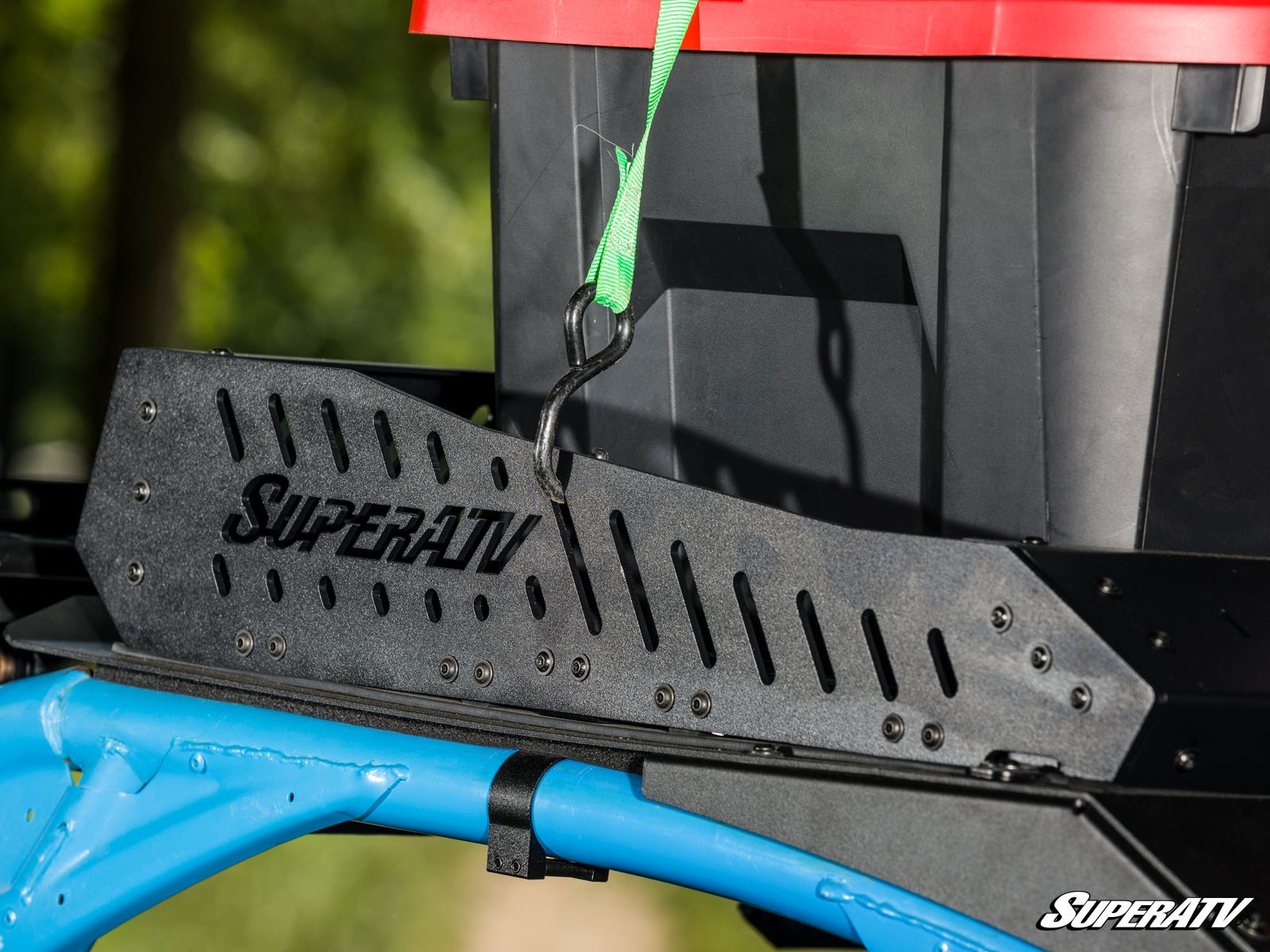 https://media.superatv.com/media/catalog/product/c/a/can-am-x3-extruded-aluminum-roof-rack_10.jpg