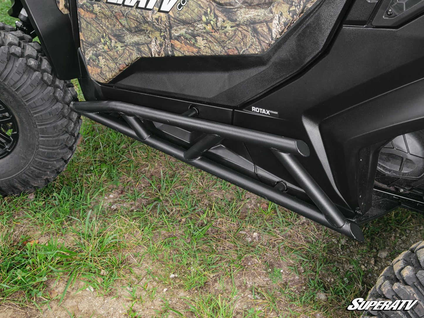 https://media.superatv.com/media/catalog/product/c/a/can-am_commander_nerf_bars_6.jpg