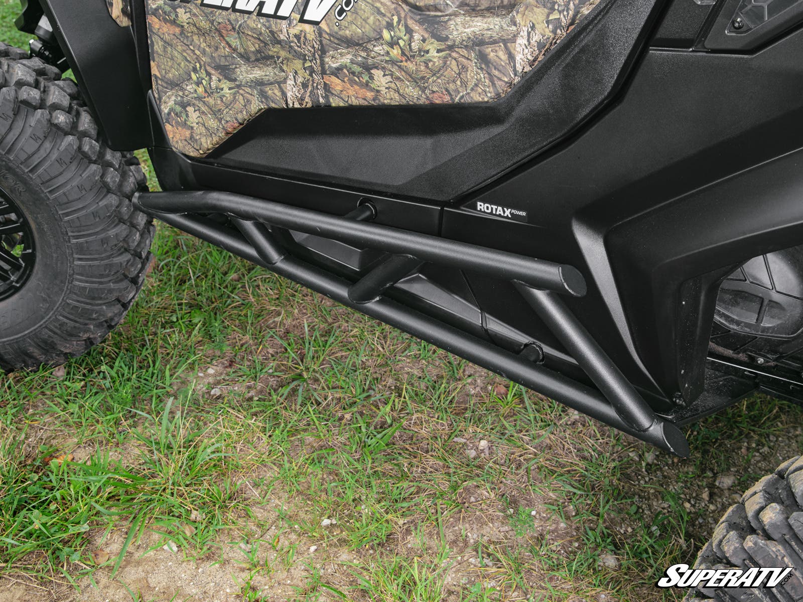 https://media.superatv.com/media/catalog/product/c/a/can-am_commander_nerf_bars_6.jpg