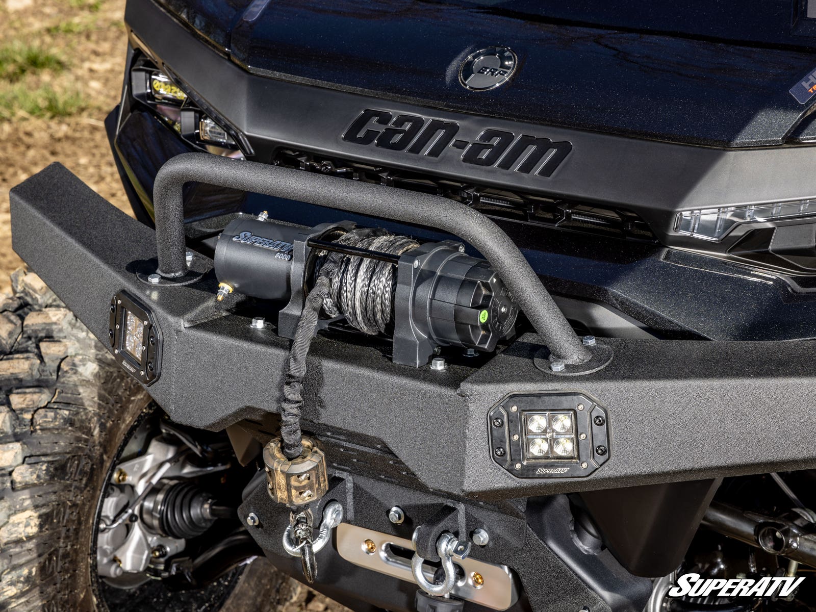 https://media.superatv.com/media/catalog/product/c/a/can-am_defender-hd11_front_brush_guard_04.jpg?optimize=high&fit=bounds&height=&width=