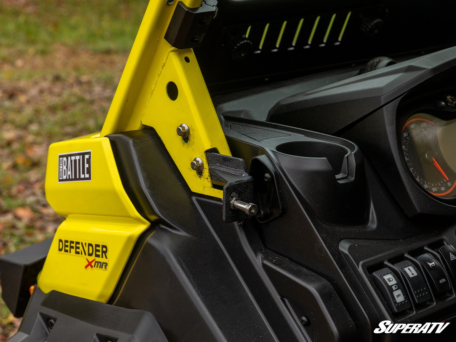https://media.superatv.com/media/catalog/product/c/a/can-am_defender_aluminum_doors_4.jpg?optimize=high&fit=bounds&height=&width=3840&quality=85&auto=webp&format=pjpg