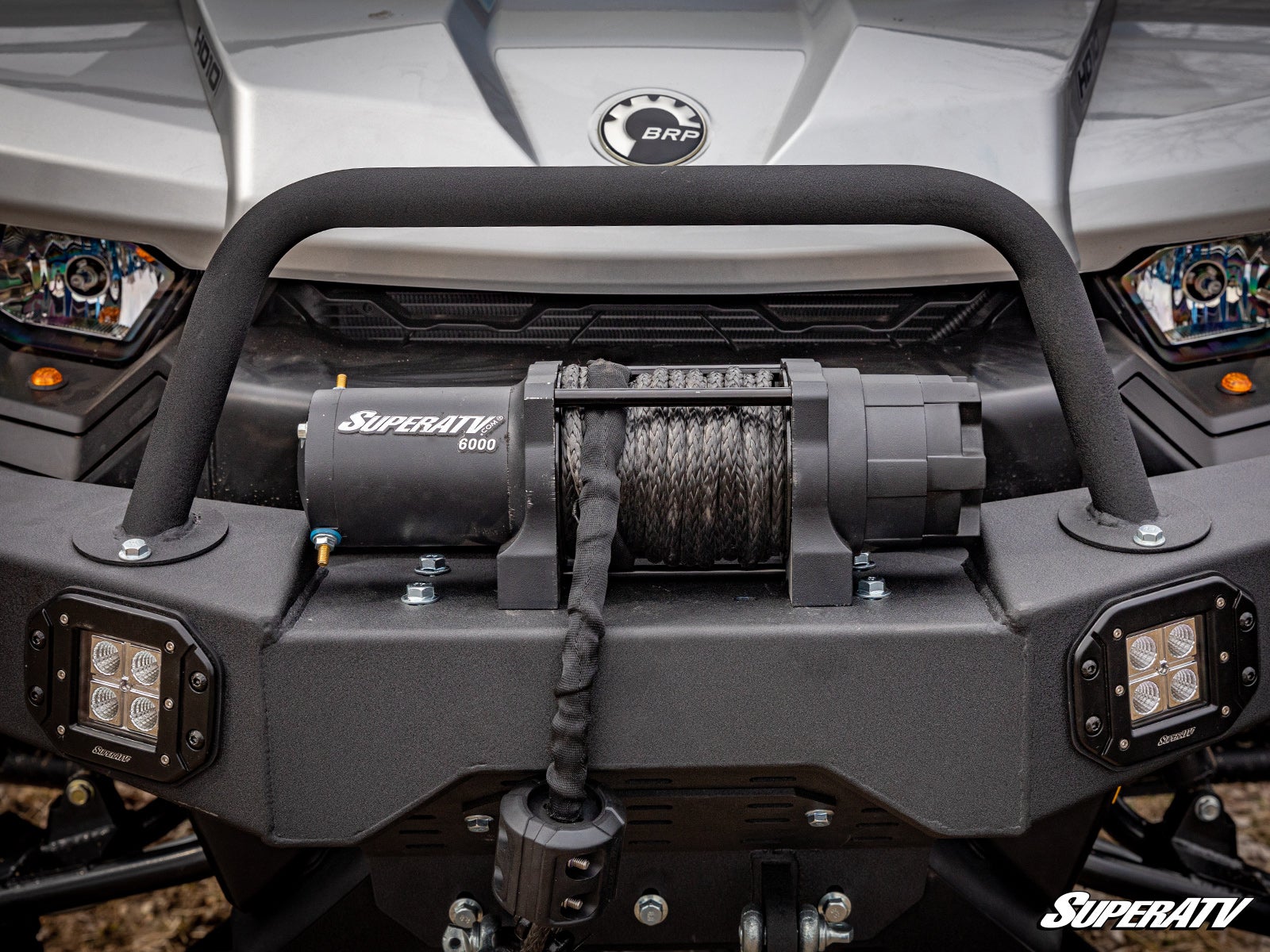 https://media.superatv.com/media/catalog/product/c/a/can-am_defender_front_brush_guard-5_3_1_1_1.jpg?optimize=high&fit=bounds&height=&width=3840&quality=85&auto=webp&format=pjpg