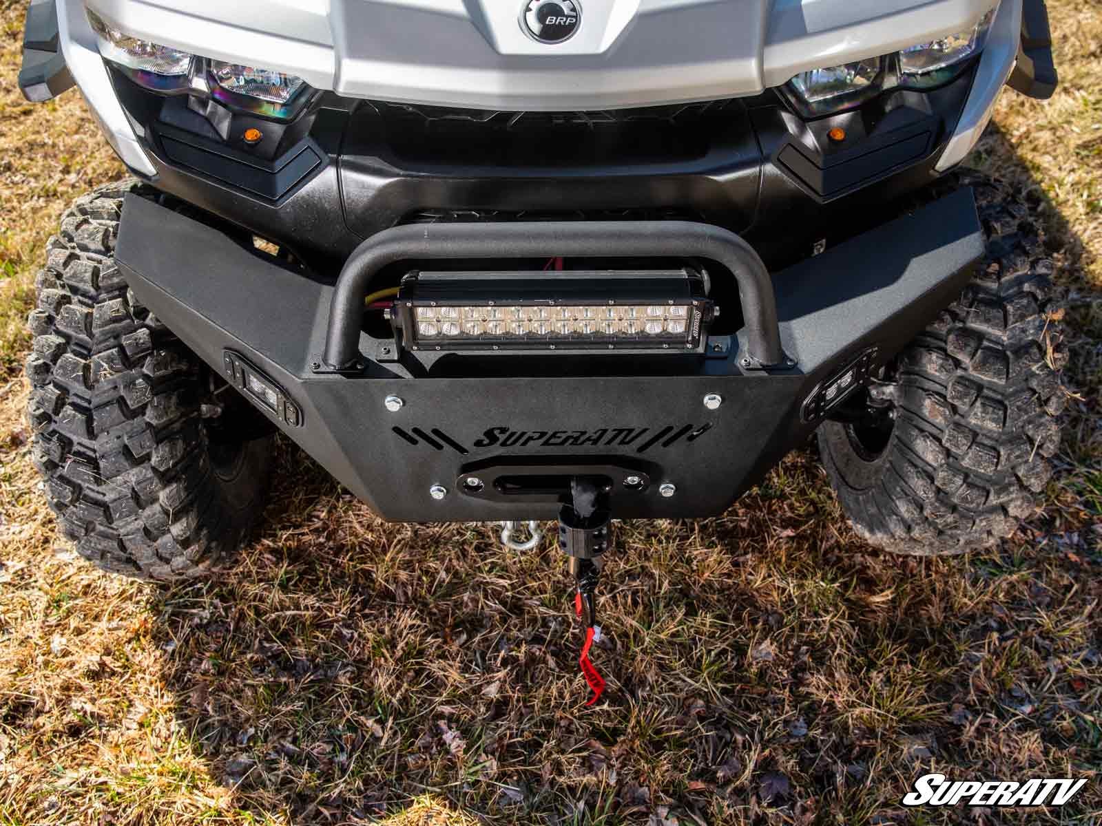 https://media.superatv.com/media/catalog/product/c/a/can-am_defender_front_brush_guard_06_2_1_1.jpg?optimize=high&fit=bounds&height=&width=3840&quality=85&auto=webp&format=pjpg