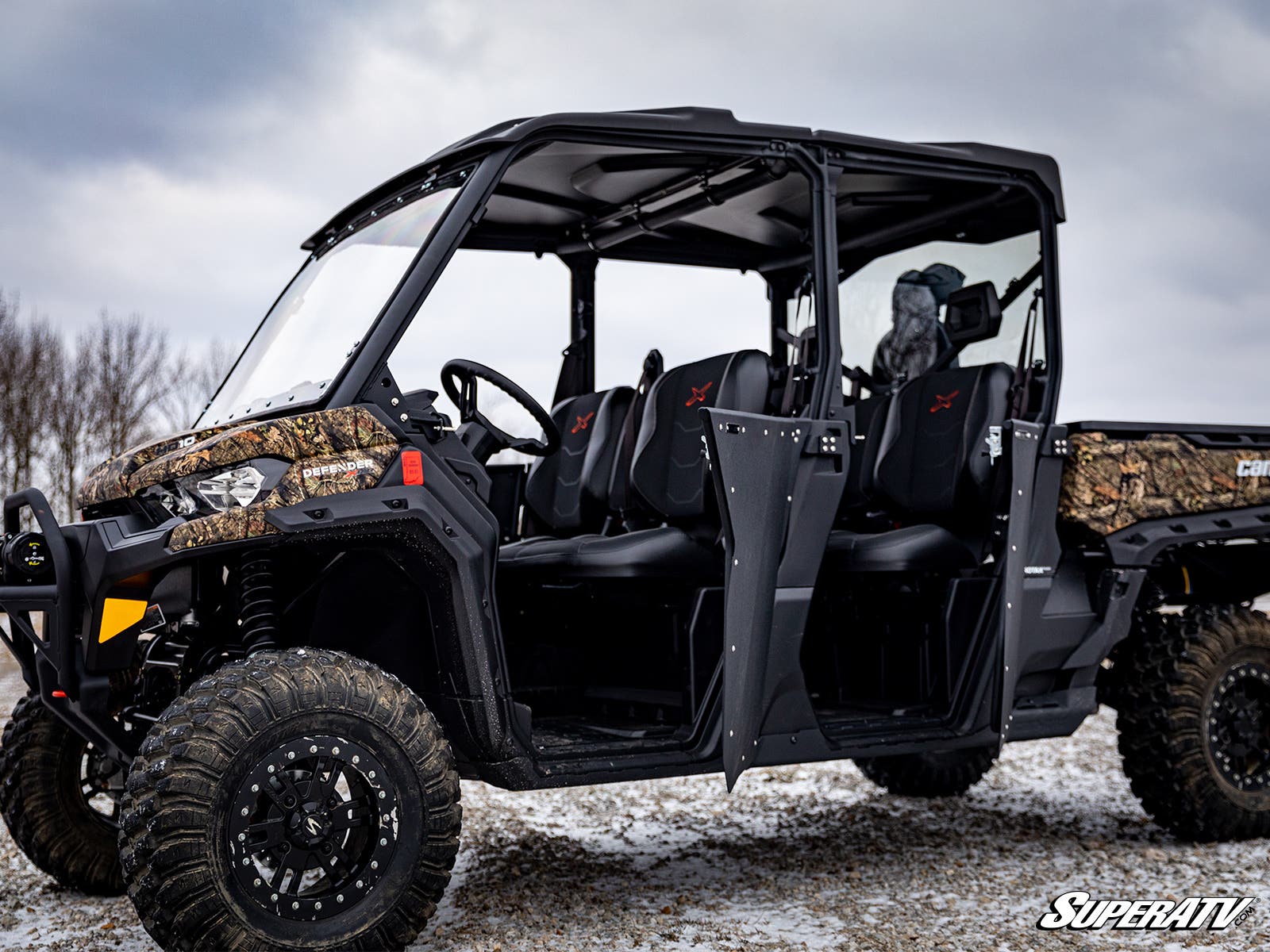 https://media.superatv.com/media/catalog/product/c/a/can-am_defender_max_doors_4_2.jpg
