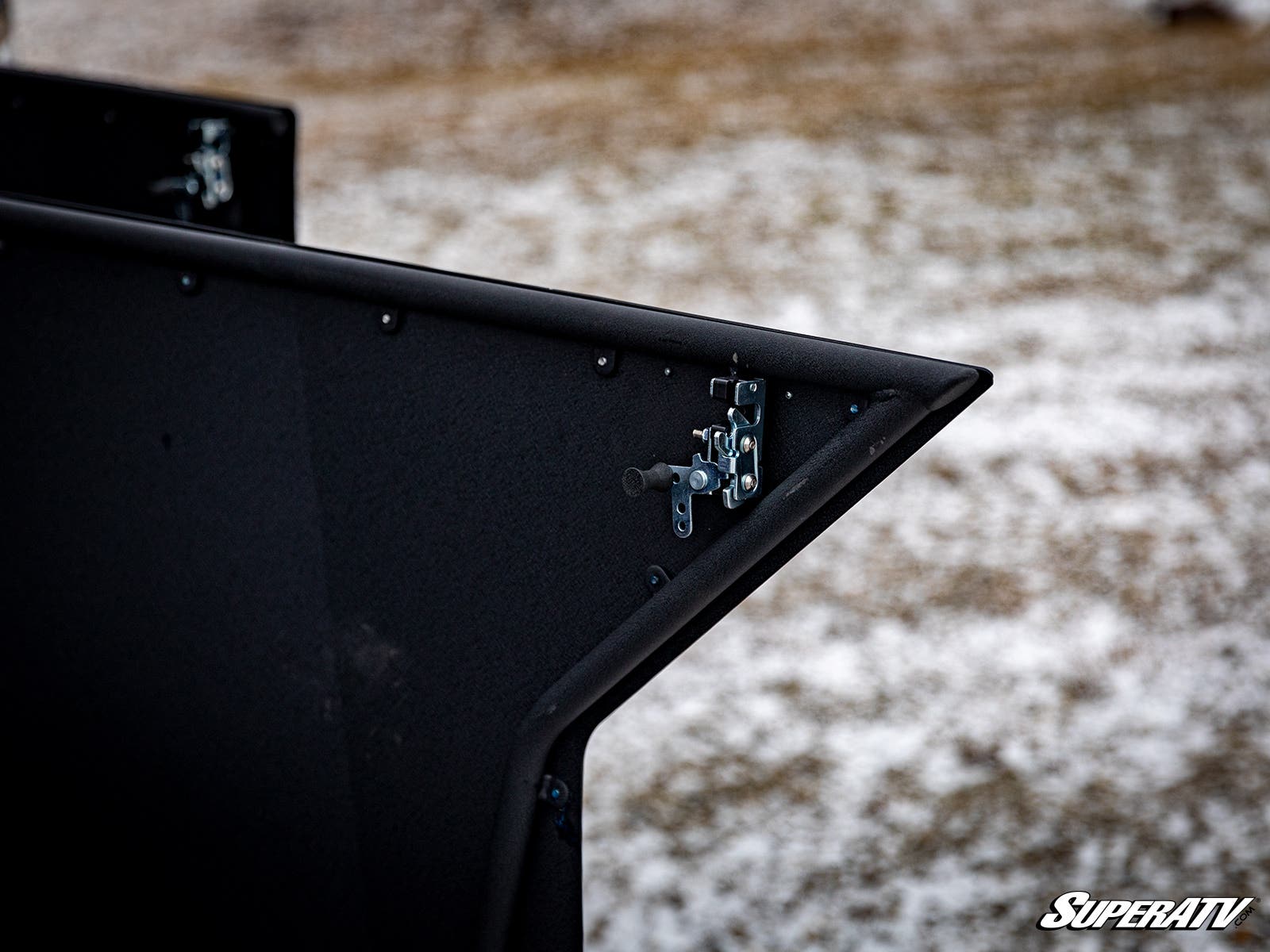 https://media.superatv.com/media/catalog/product/c/a/can-am_defender_max_doors_5_1.jpg