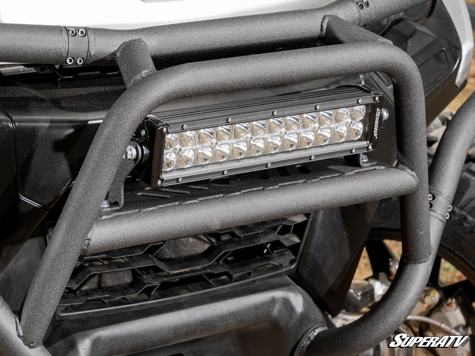 https://media.superatv.com/media/catalog/product/c/a/can-am_defender_tubed_front_bumper_guard_7_1_1_1_1.jpg