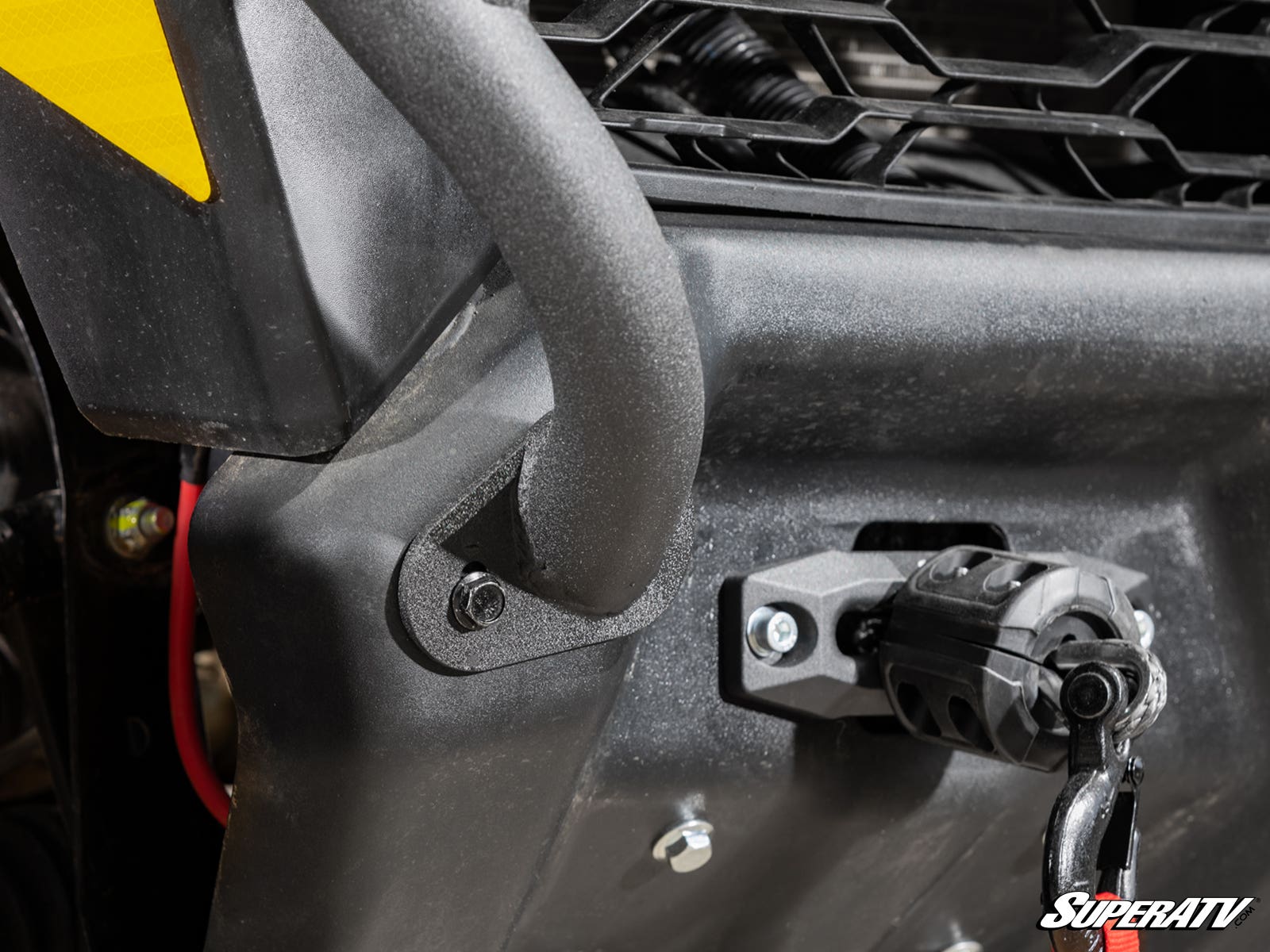 https://media.superatv.com/media/catalog/product/c/a/can-am_defender_tubed_front_bumper_guard_8_1_1_1_1.jpg