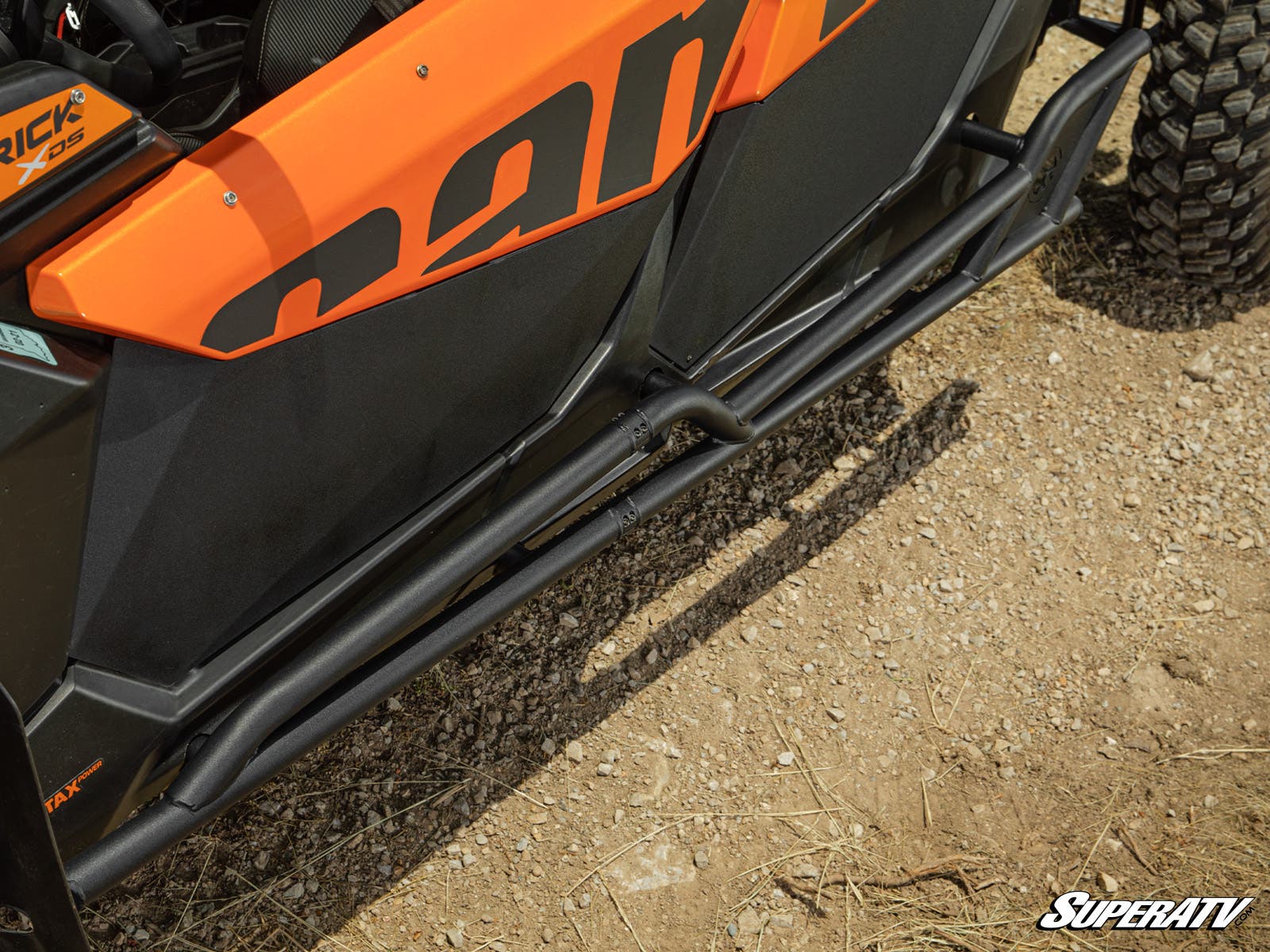 https://media.superatv.com/media/catalog/product/c/a/can-am_maverick_max_nerf_bars_8.jpg?optimize=high&fit=bounds&height=&width=3840