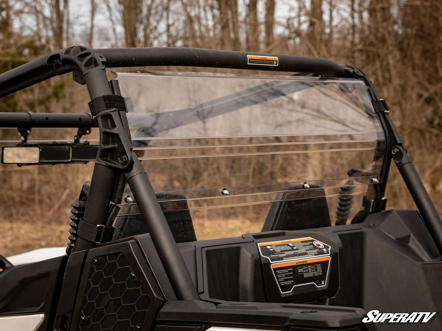 https://media.superatv.com/media/catalog/product/c/a/can-am_maverick_trail_rear_windshield_5_4.jpg?optimize=high&fit=bounds&height=&width=