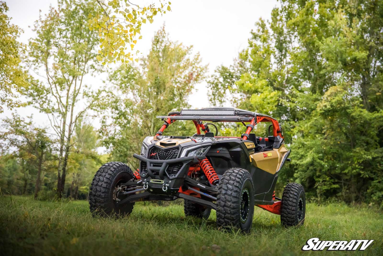 https://media.superatv.com/media/catalog/product/c/a/can-am_maverick_x3_boxed_a-arms-4b.jpg?optimize=high&fit=bounds&height=&width=3840&quality=85&auto=webp&format=pjpg