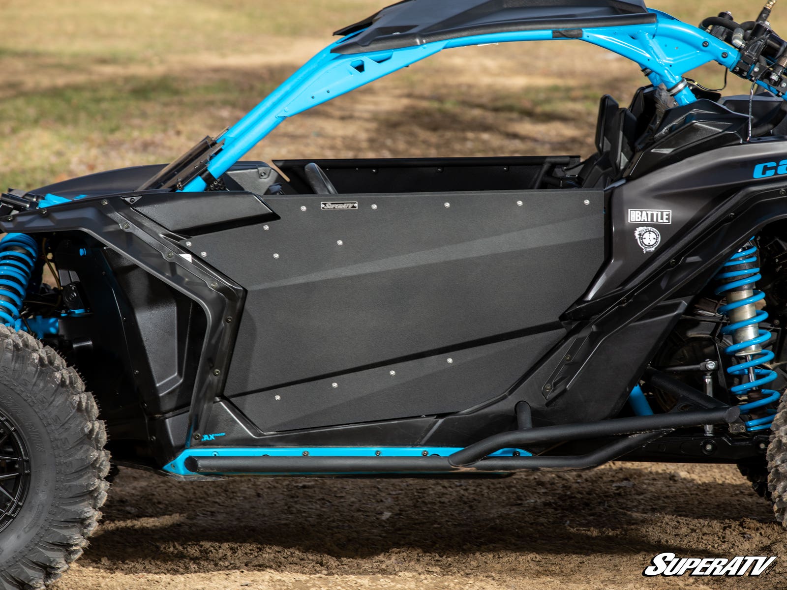 https://media.superatv.com/media/catalog/product/c/a/can-am_maverick_x3_doors_06a_1.jpg