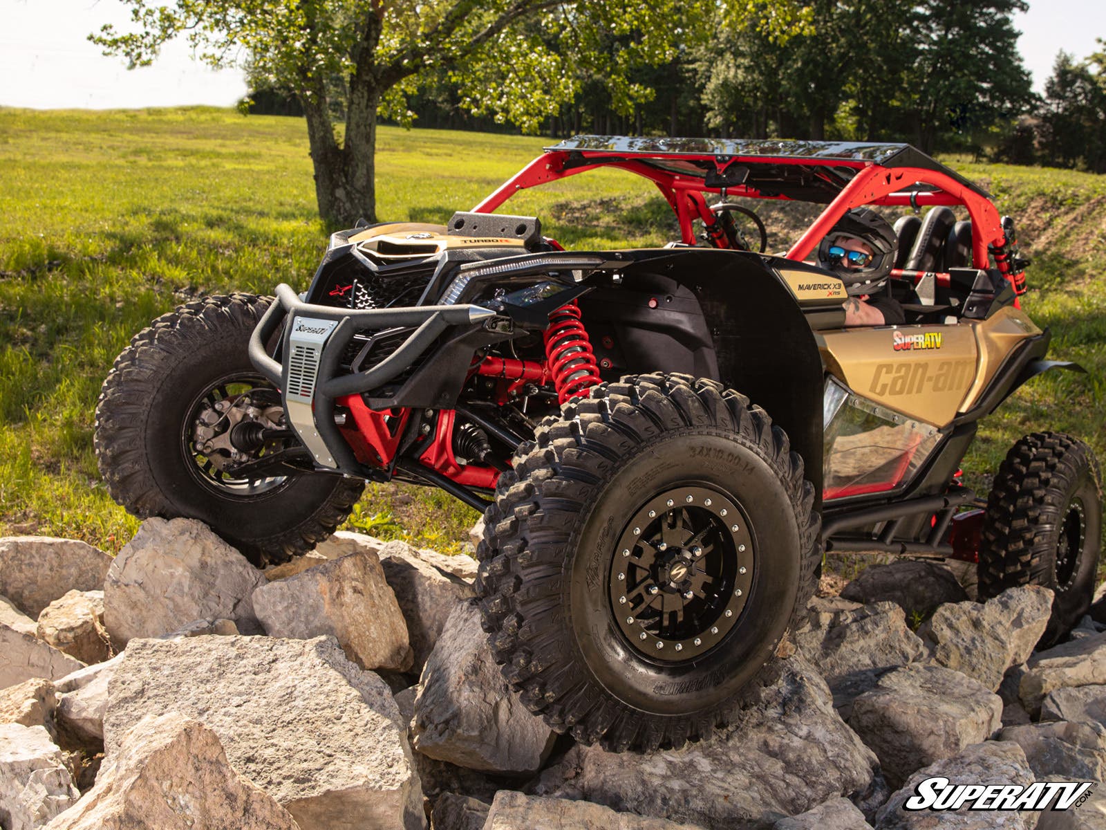 https://media.superatv.com/media/catalog/product/c/a/can-am_maverick_x3_front_brush_guard_2_1.jpg